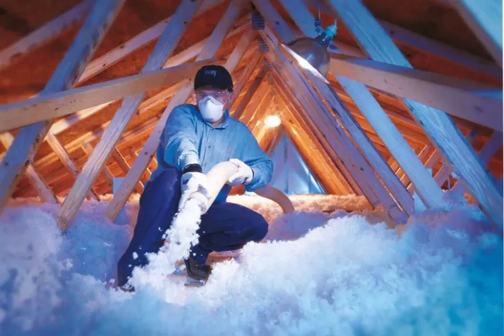 Karl Bilderi sügiskampaania raames saab Knauf puistevilla ostja puhuri päevaks tasuta