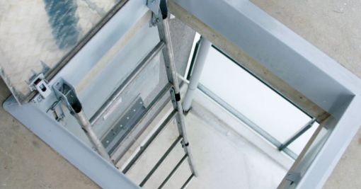 Rõduluuk rõdu põrand redeliga 720x720 pilt