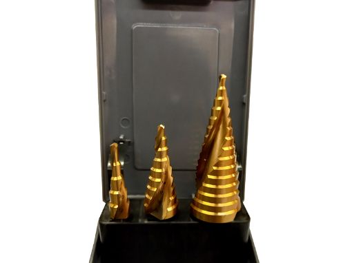 Puurid HSS-TIN koonus astmelised 4-12, 4-20, 4-32 3tk pilt