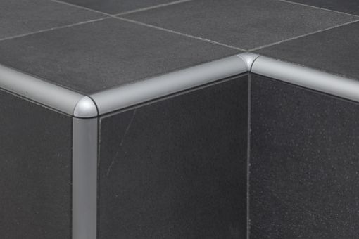 Plaadiliist J Profilpas 10mmx270cm anodeeritud hõbedane pilt